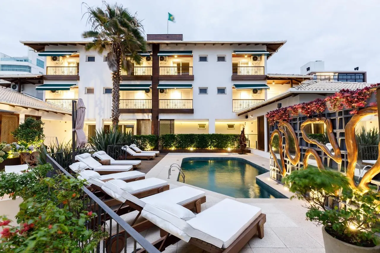 Villa D'Ozio Hotel E Cucina Itajaí