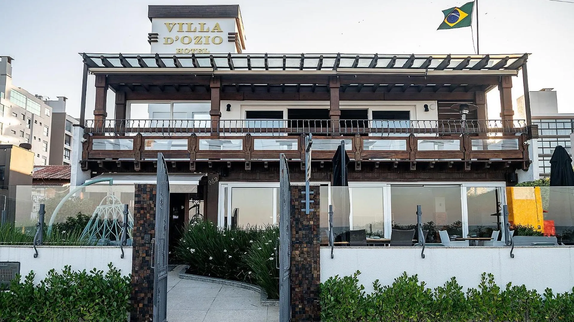 Villa D'Ozio Hotel E Cucina Itajaí